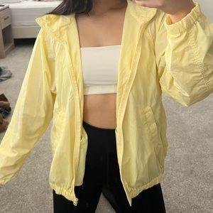 Uniqlo windbreaker/rain jacket